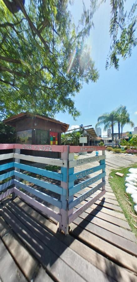 Balneário Camboriú Hostel Barra Bar מראה חיצוני תמונה